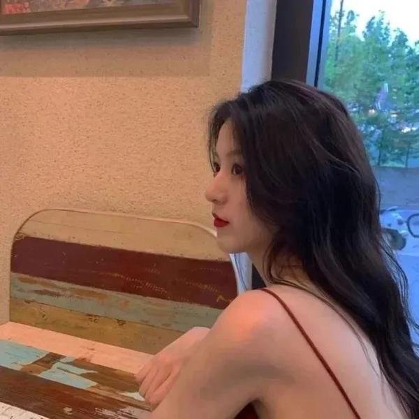 伊迪娜·门泽尔：迈向舞台之路